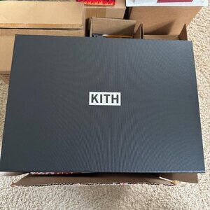Kith Box